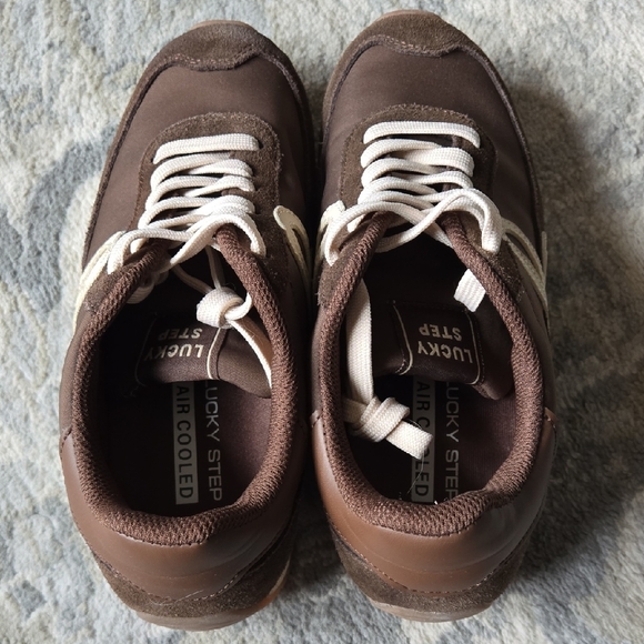 Lucky Step Brown and Cream Women's Sneakers Size 7 - Picture 7 of 7